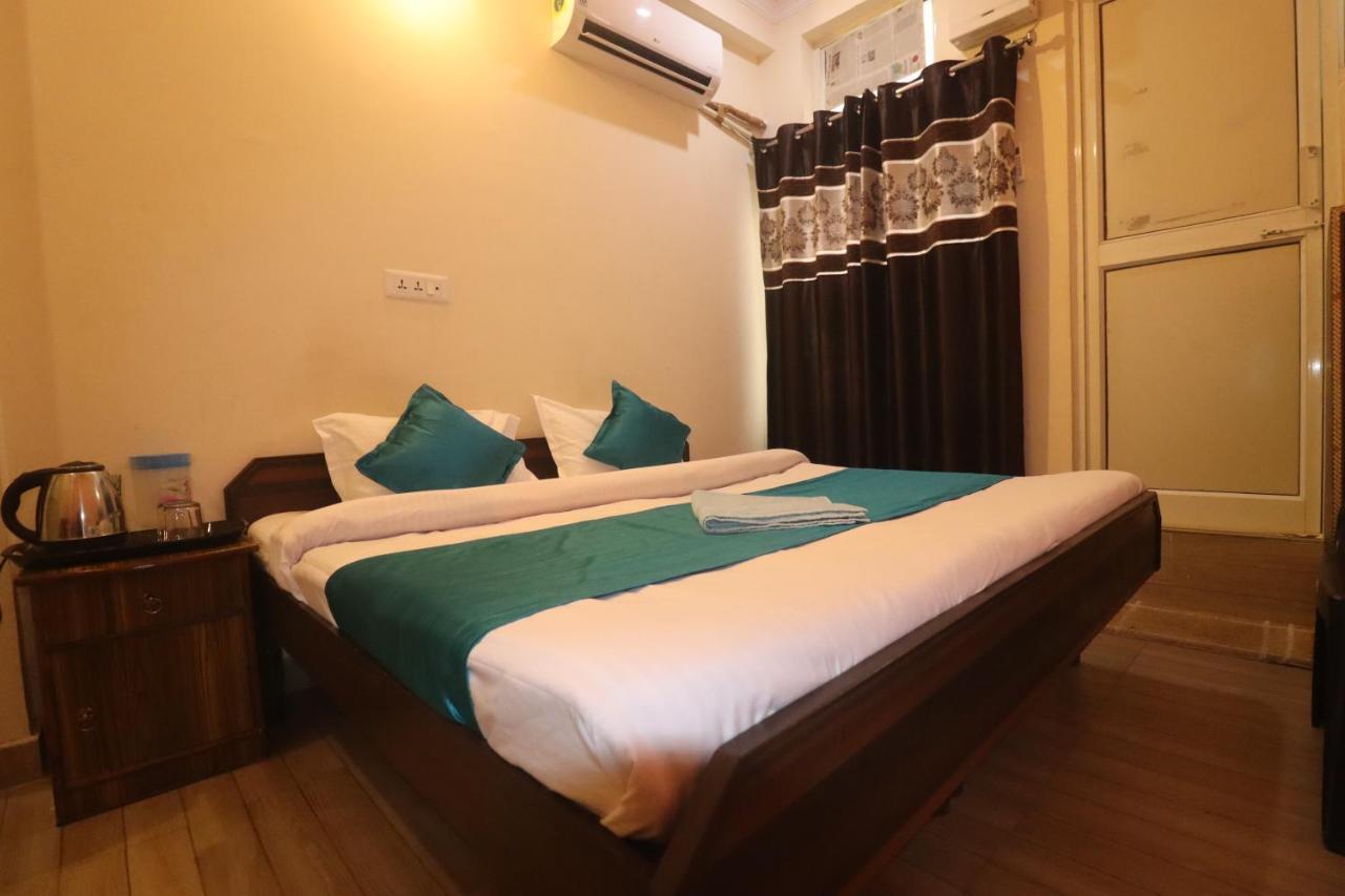 Triple One Hotel Tapovan Rishikesh,Near Laxman Jhula Exterior photo